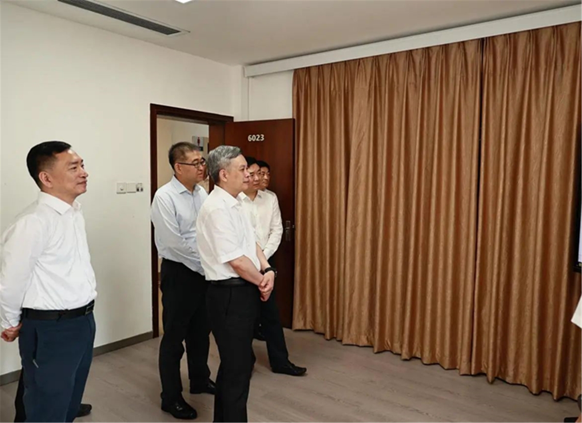 正文2.jpg 正文2.jpg
